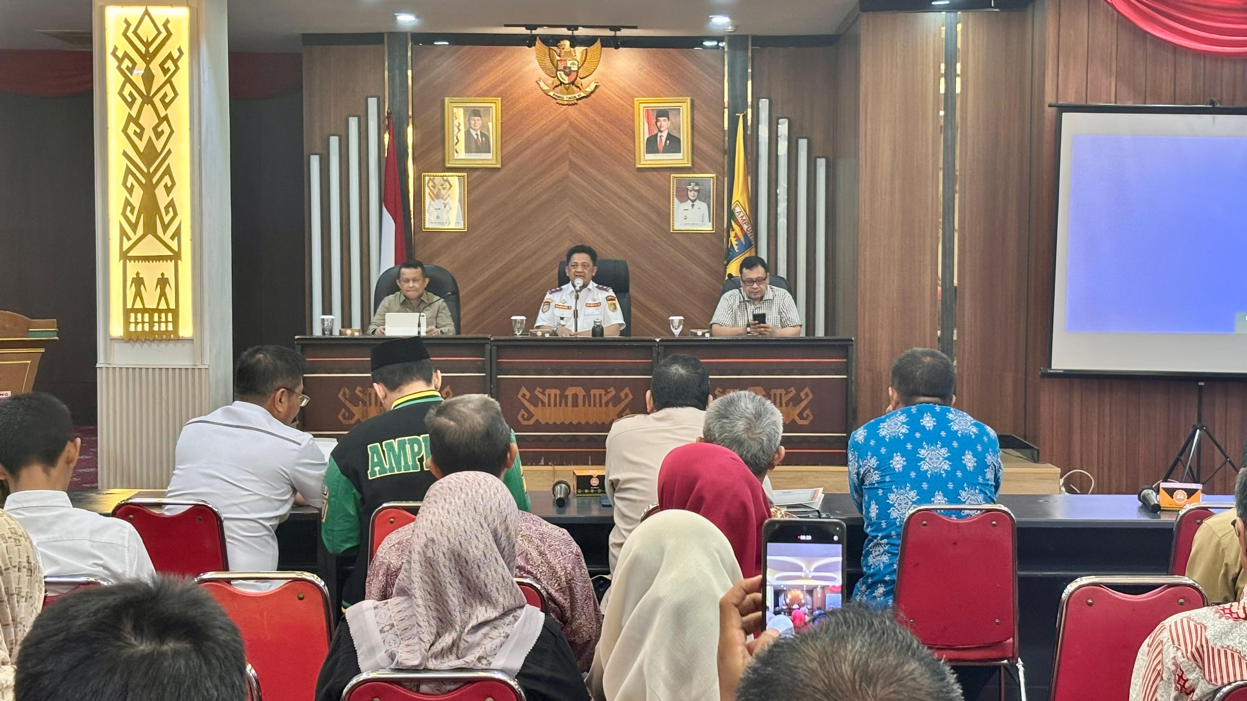 Dishub Provinsi Lampung Lakukan Rapat Percepatan Penerbangan Rute Internasional Bandara Radin Inten II