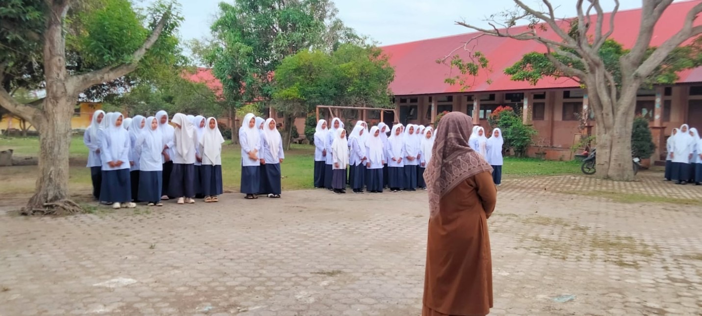 Potret Sebagai Sekolah di Aceh Tamiang Pulihkan Pembelajaran Manfaatkan Tenda Darurat